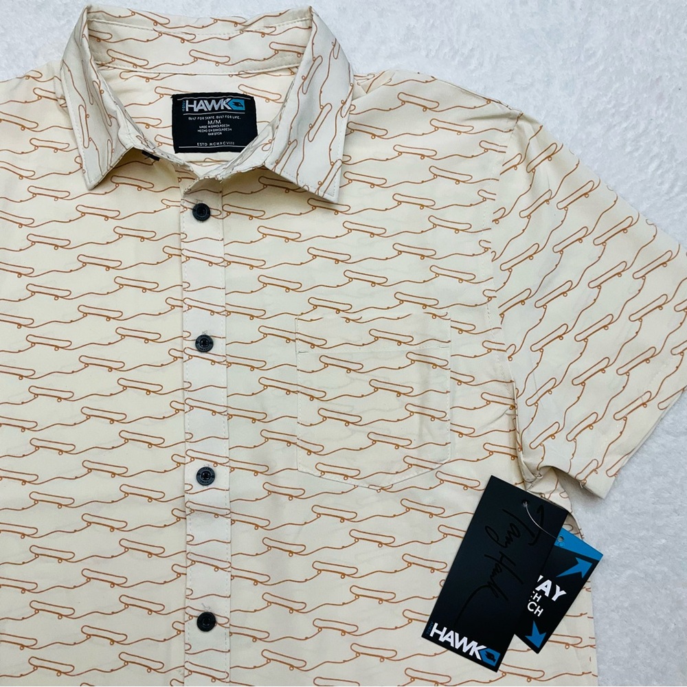 NWT TONY HAWK STR Woven Cream Skateboard Button Down Short Sleeve Shirt HMT5752